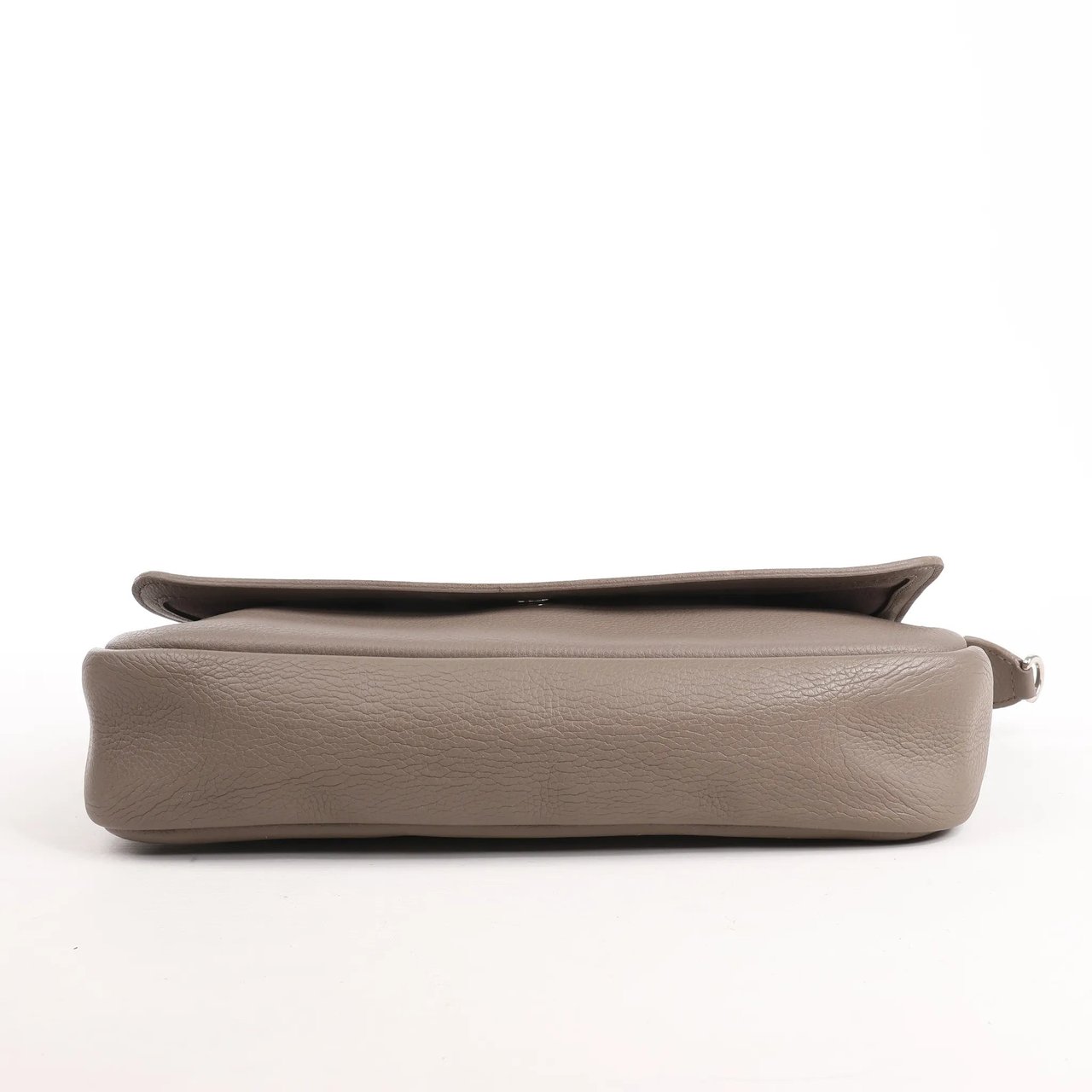 Louis Vuitton Louis Vuitton Essentiel Taurillon Clemence Crossbody Bag in Gray M94446 Grijs