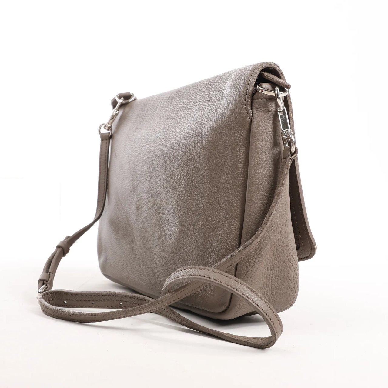 Louis Vuitton Louis Vuitton Essentiel Taurillon Clemence Crossbody Bag in Gray M94446 Grijs