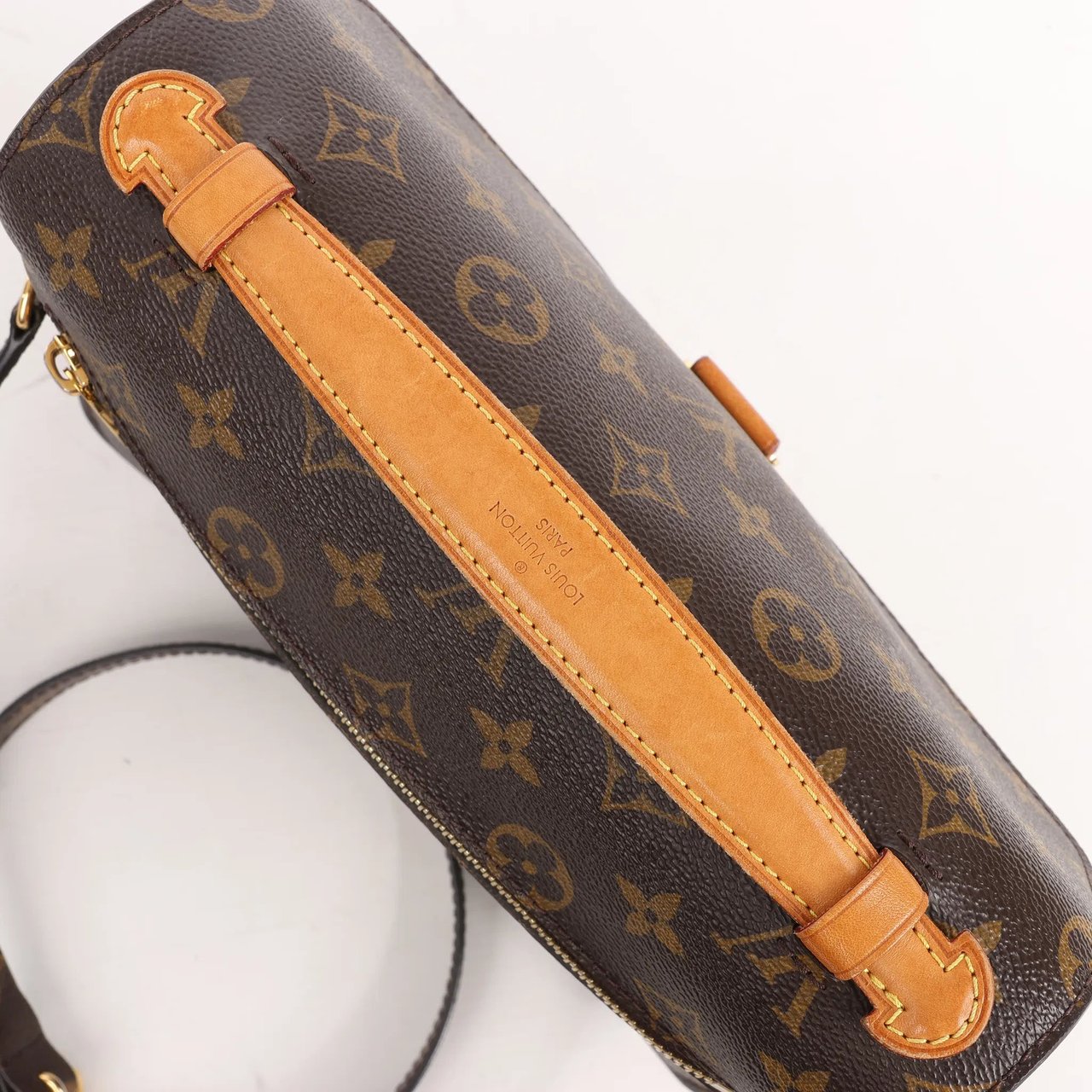 Louis Vuitton Louis Vuitton Pochette Metis MM Monogram Canvas Crossbody Bag in Brown M44875 Bruin