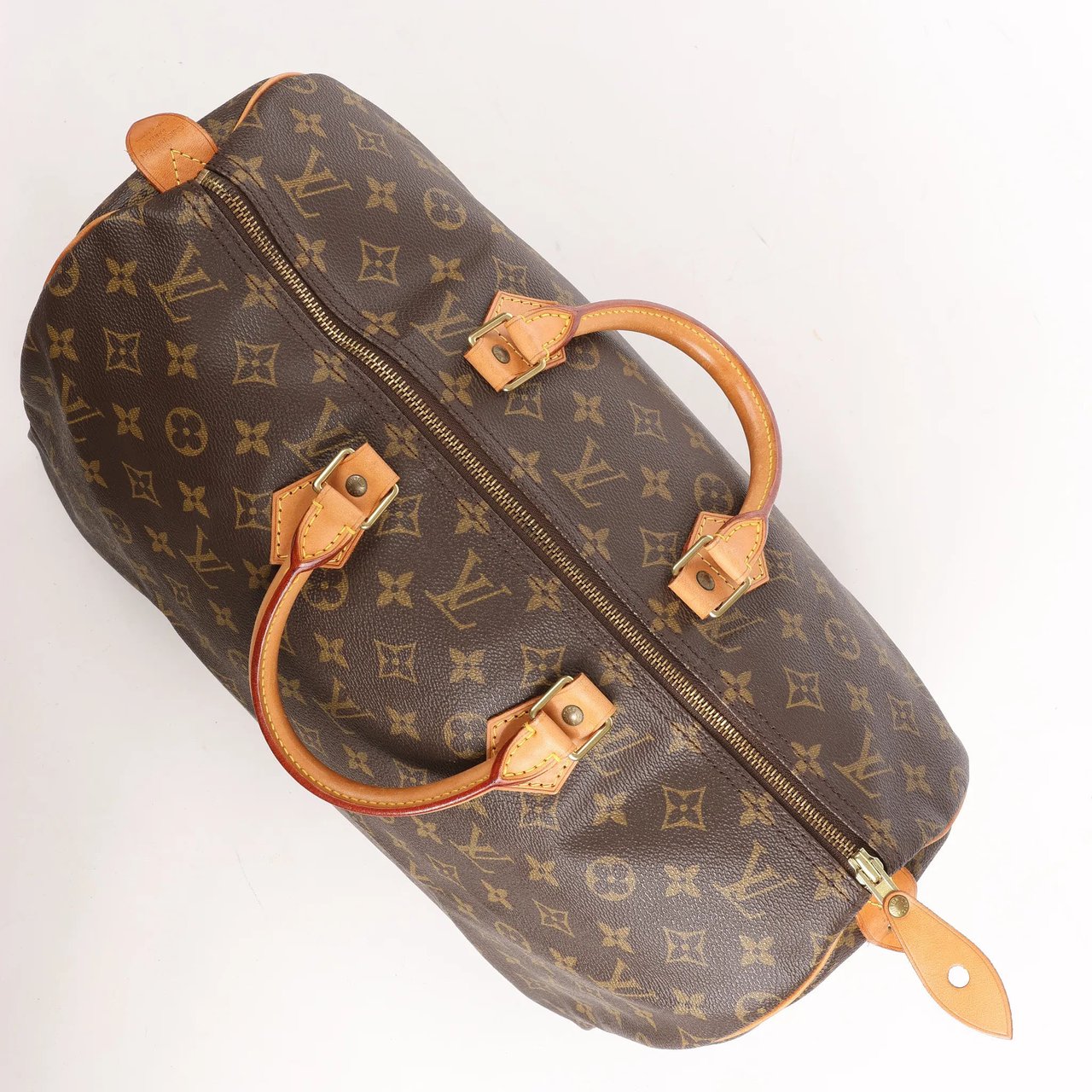 Louis Vuitton Louis Vuitton Speedy 40 Monogram Handbag in Brown Bruin