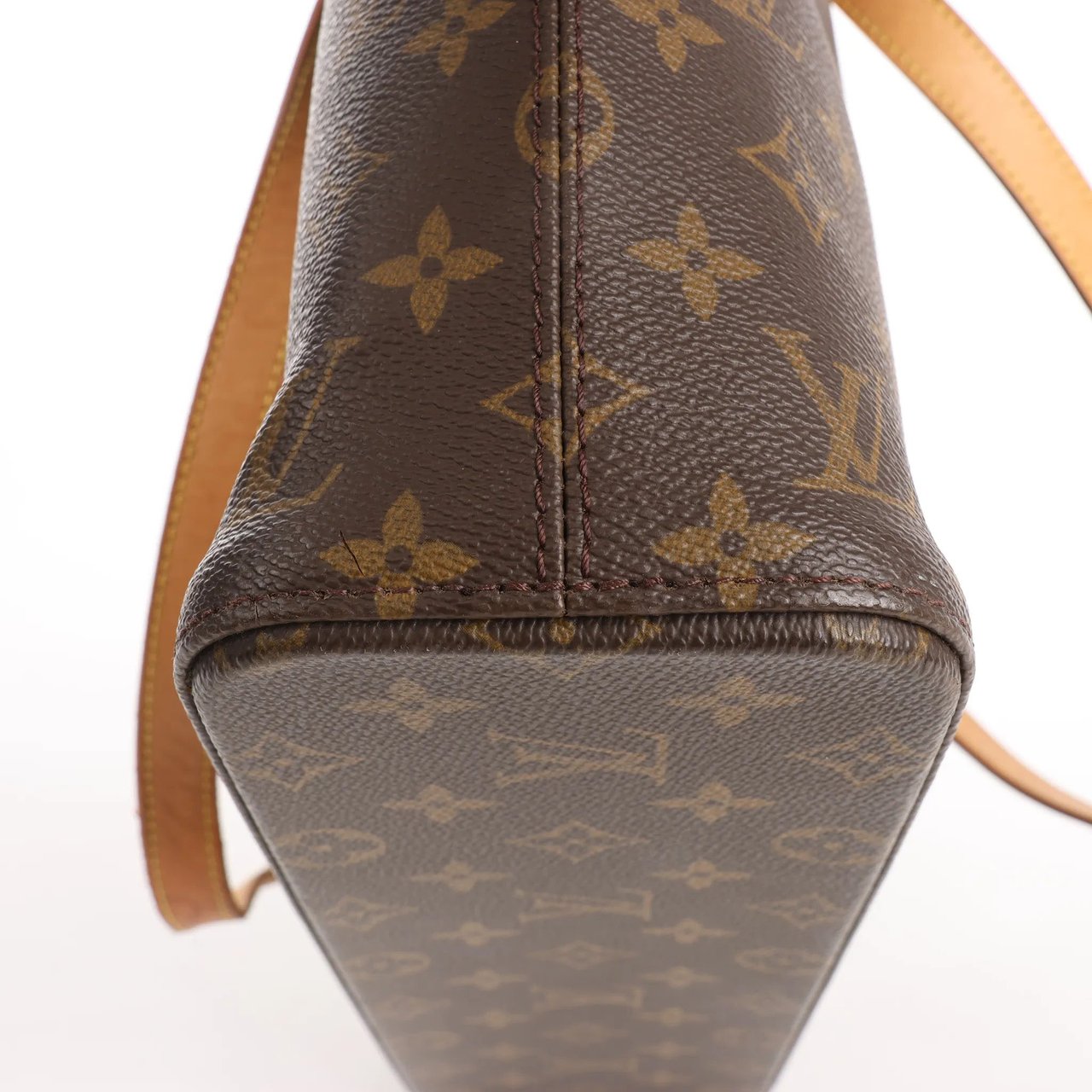Louis Vuitton Louis Vuitton Luco Monogram Canvas Shoulder Bag in Brown M51155 Bruin