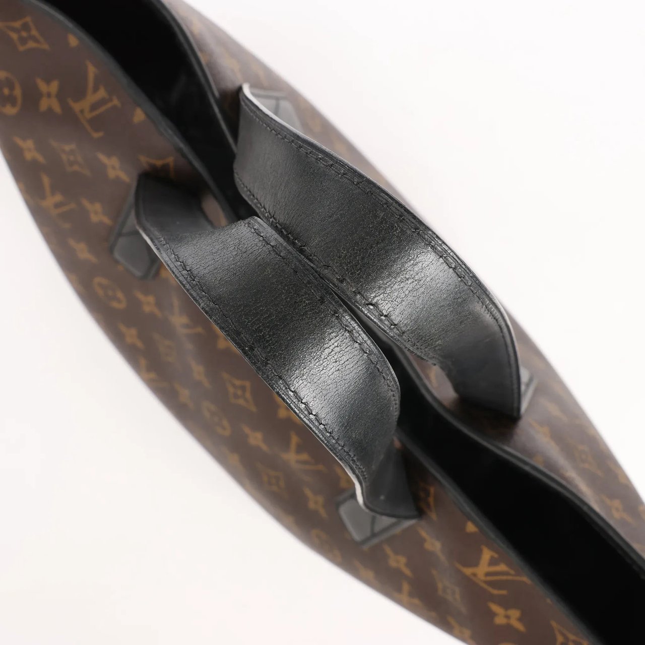 Louis Vuitton Louis Vuitton Davis Damier Ebene Handbag in Brown Bruin