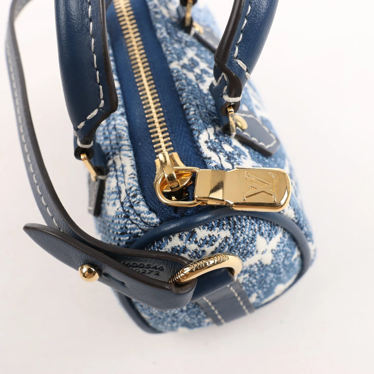 Louis Vuitton Louis Vuitton Speedy Micro Monogram Denim Handbag in Blue Blauw