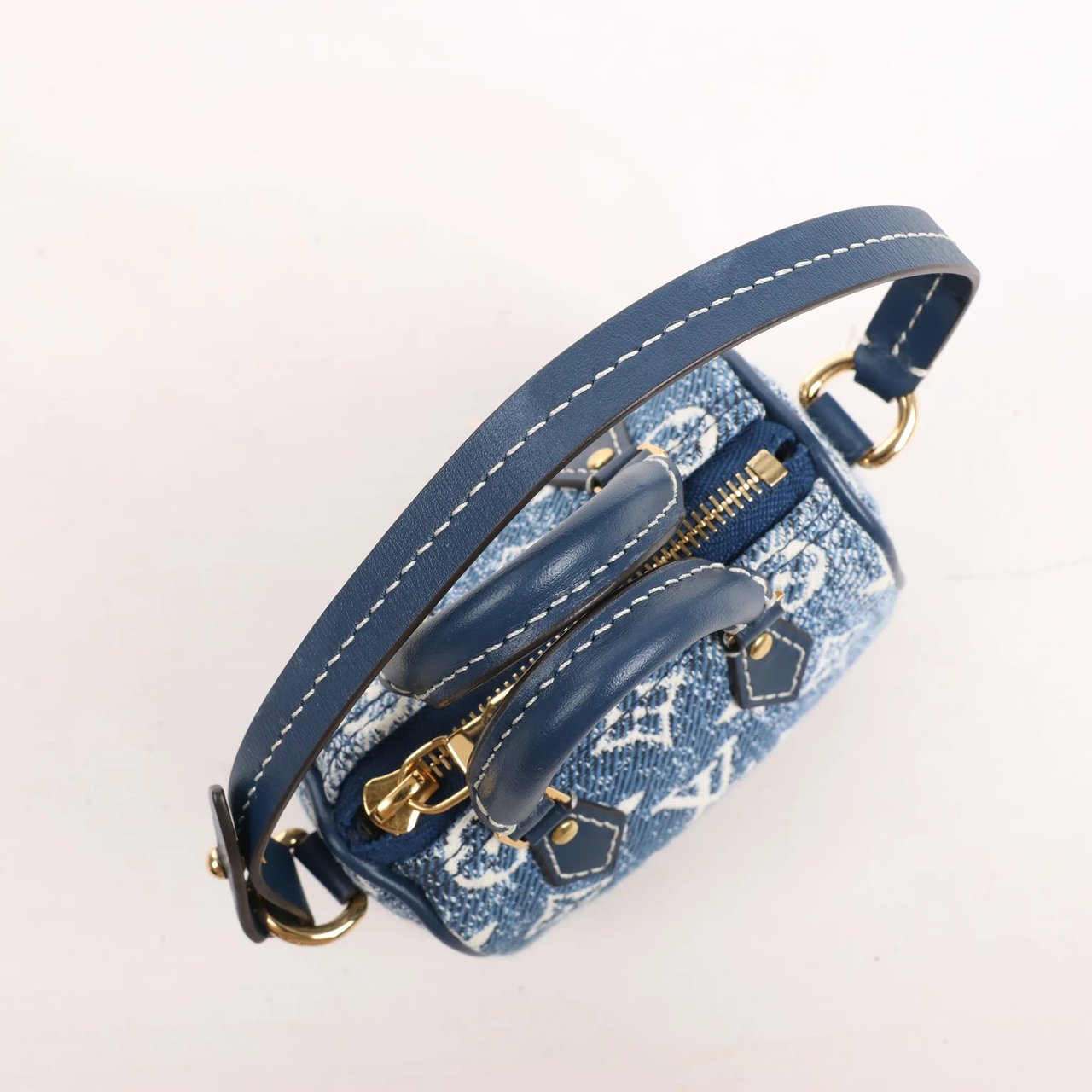Louis Vuitton Louis Vuitton Speedy Micro Monogram Denim Handbag in Blue Blauw