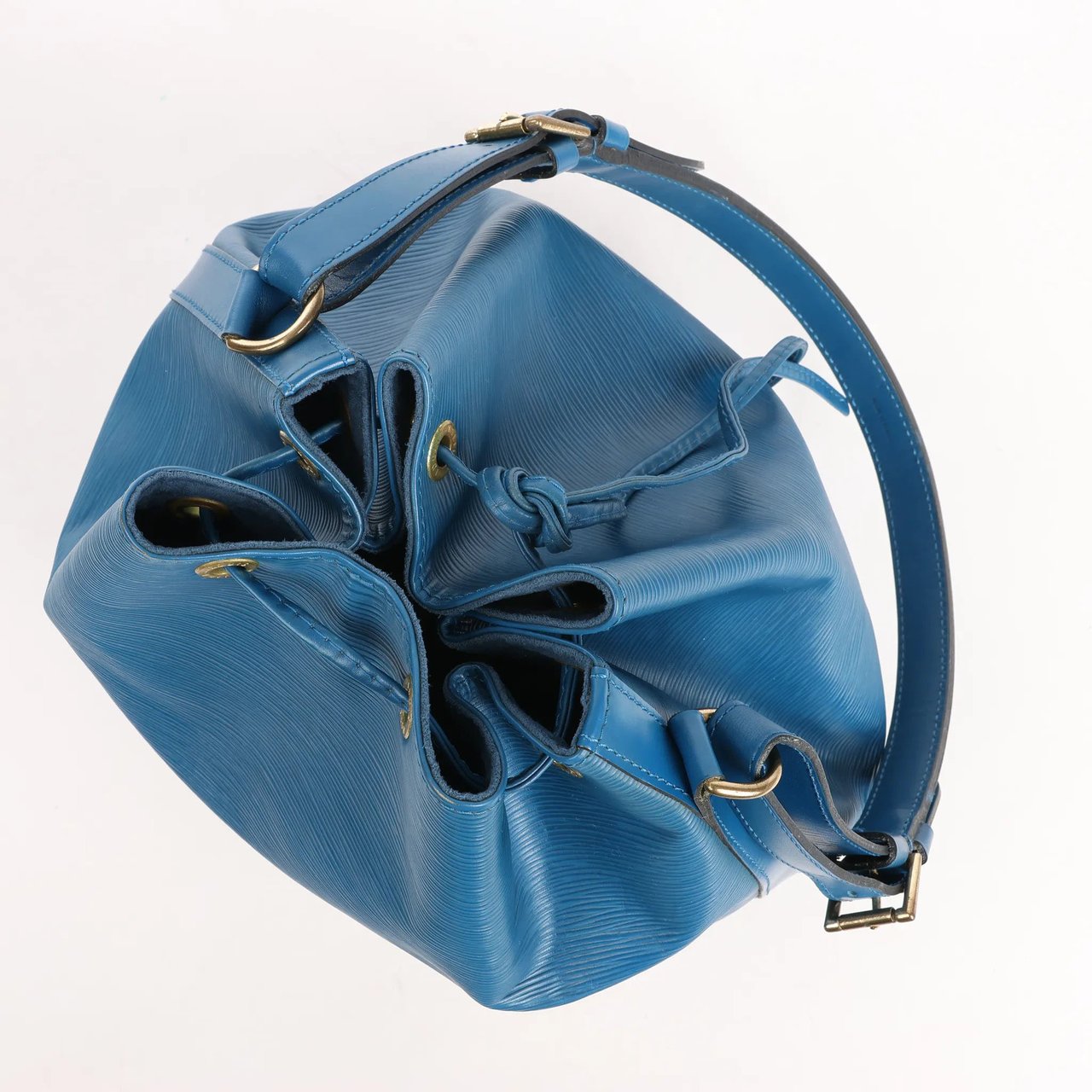 Louis Vuitton Louis Vuitton Noe Epi Leather Shoulder Bag in Blue Blauw