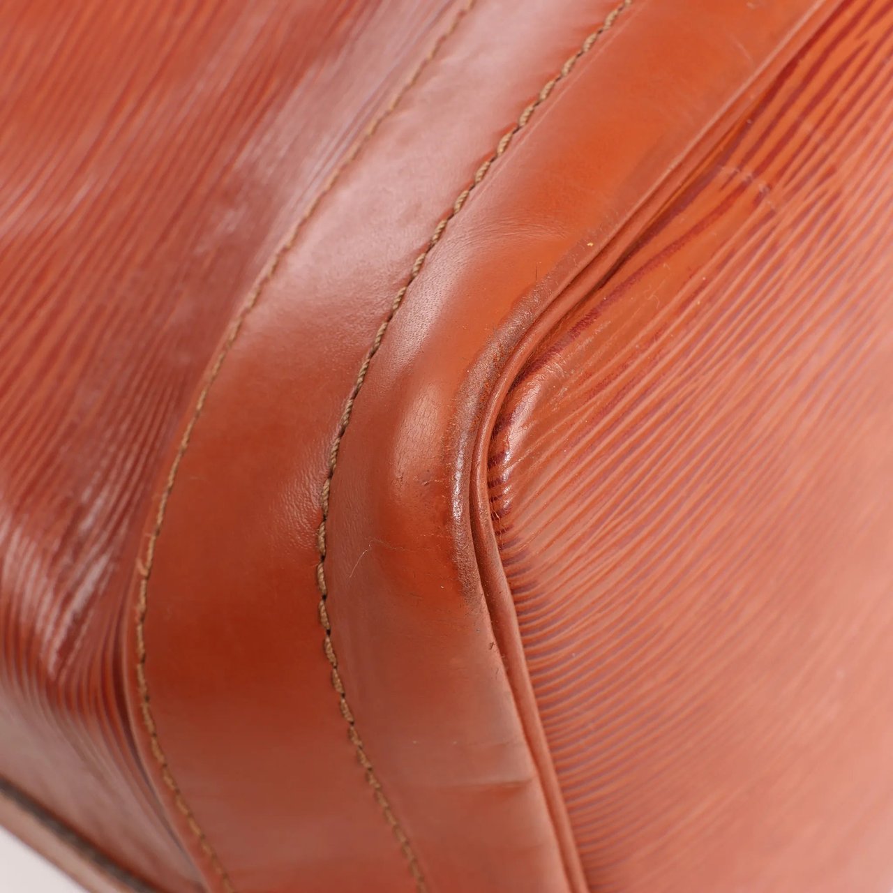 Louis Vuitton Louis Vuitton Noe Epi Leather Shoulder Bag in Brown Bruin