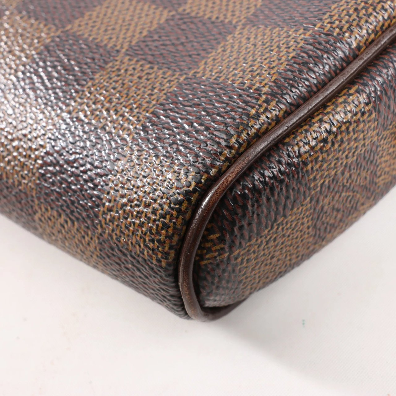 Louis Vuitton Louis Vuitton Damier Ebene Ipanema Pochette Crossbody Bag in Brown N51296 Bruin