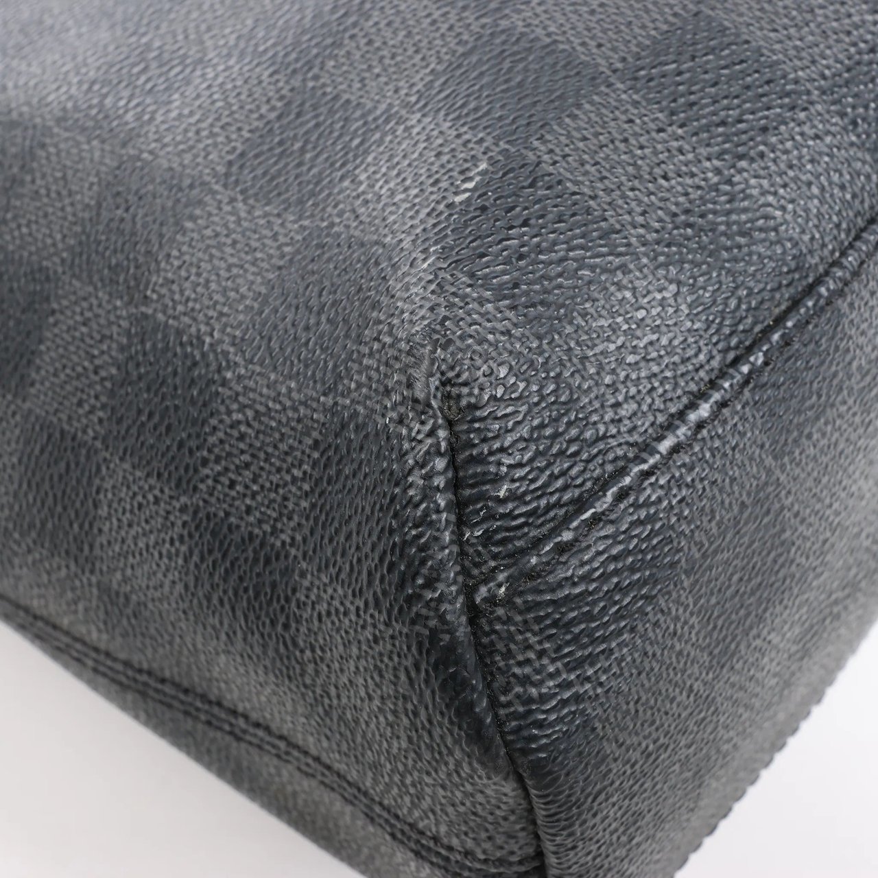 Louis Vuitton Louis Vuitton Damier Graphite Mick MM Shoulder Bag N41106 Zwart