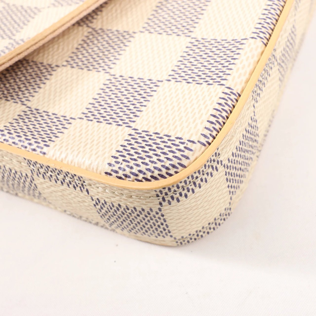 Louis Vuitton Louis Vuitton Damier Azur Pochette Pochette Félicie Crossbody Bag in Beige N63106 Beige
