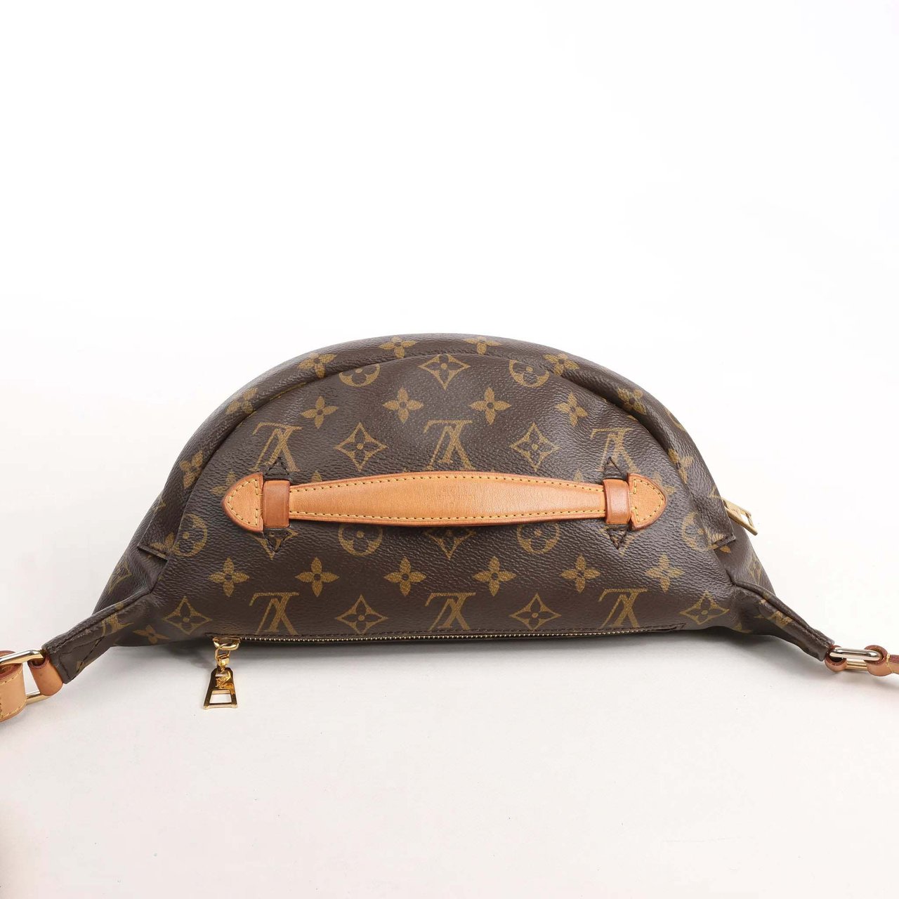 Louis Vuitton Louis Vuitton Bum Bag Monogram Canvas Crossbody Bag in Brown M43644 Bruin