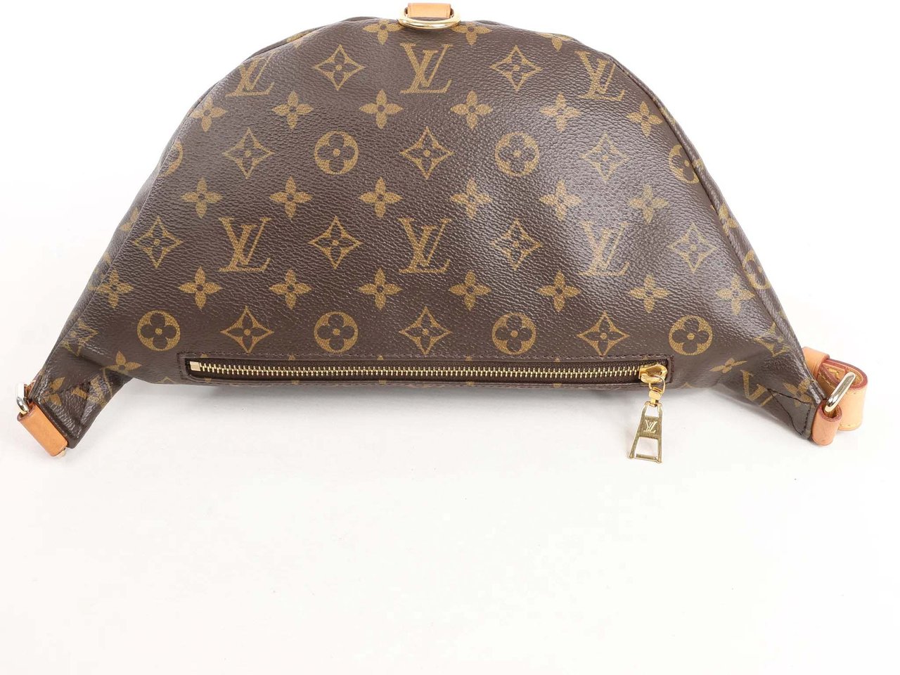 Louis Vuitton Louis Vuitton Bum Bag Monogram Canvas Crossbody Bag in Brown M43644 Bruin
