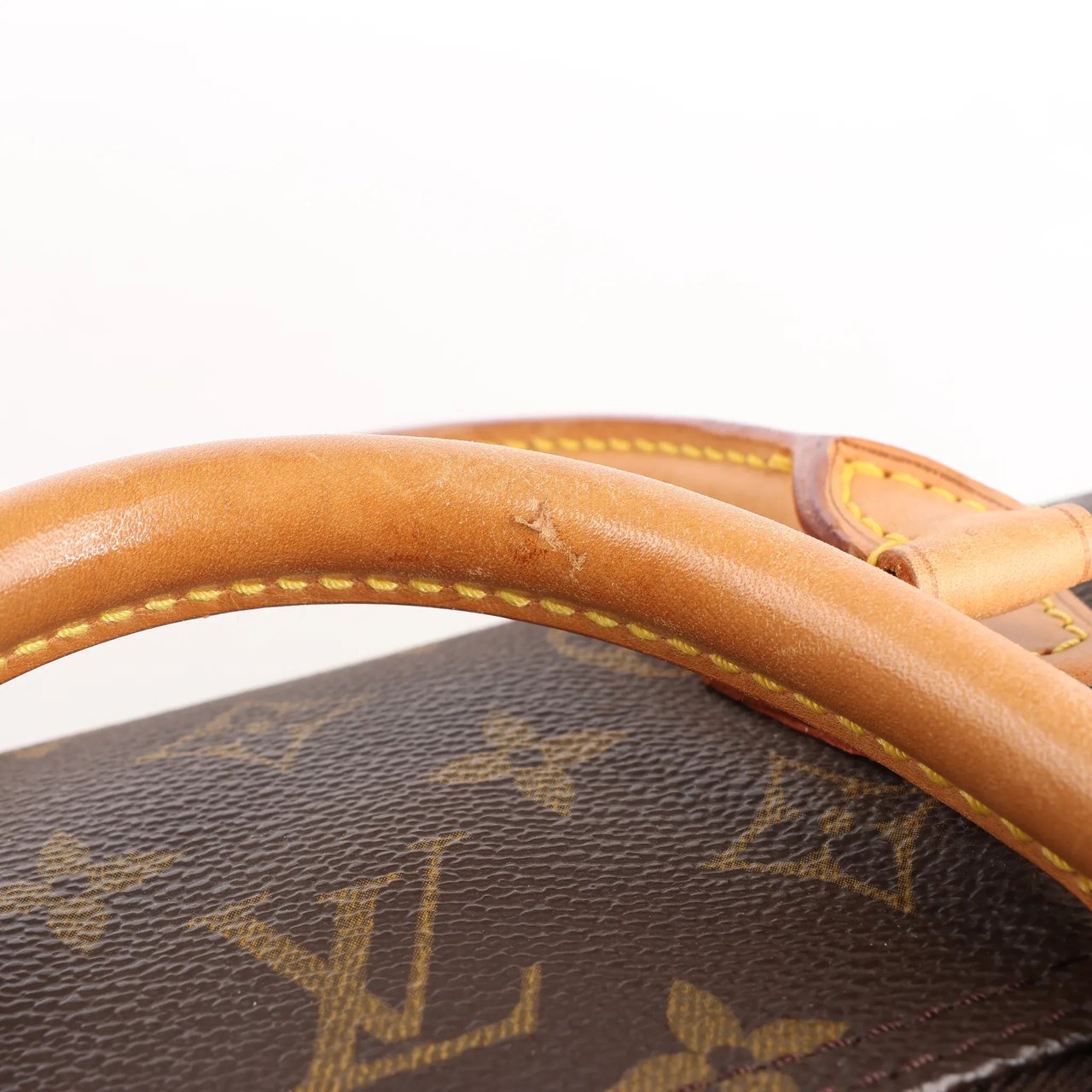 Louis Vuitton Louis Vuitton Speedy 40 Monogram Handbag in Brown Bruin