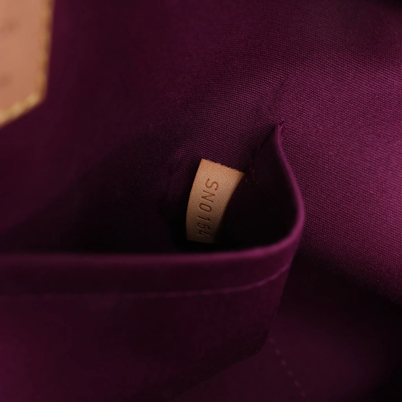 Louis Vuitton Louis Vuitton Alma GM Vernis Handbag in Burgundy M93594 Maroon