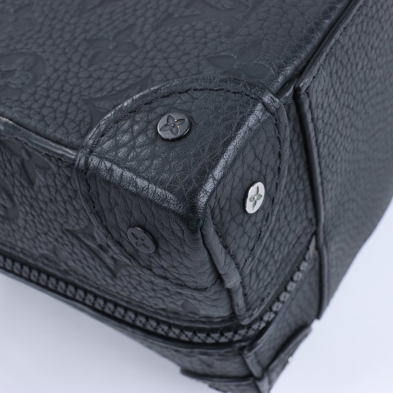 Louis Vuitton Louis Vuitton Monogram Emboss Soft Trunk 2Way Handbag in Black M57410 Zwart