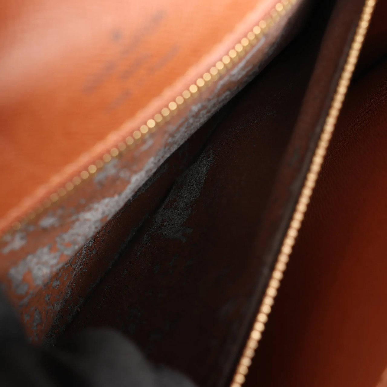 Louis Vuitton Louis Vuitton Monceau Monogram Canvas Handbag in Brown M51187 Bruin