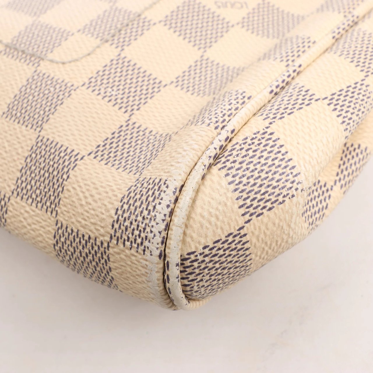 Louis Vuitton Louis Vuitton Favorite MM Damier Azur Shoulder Bag in Beige N41275 Beige