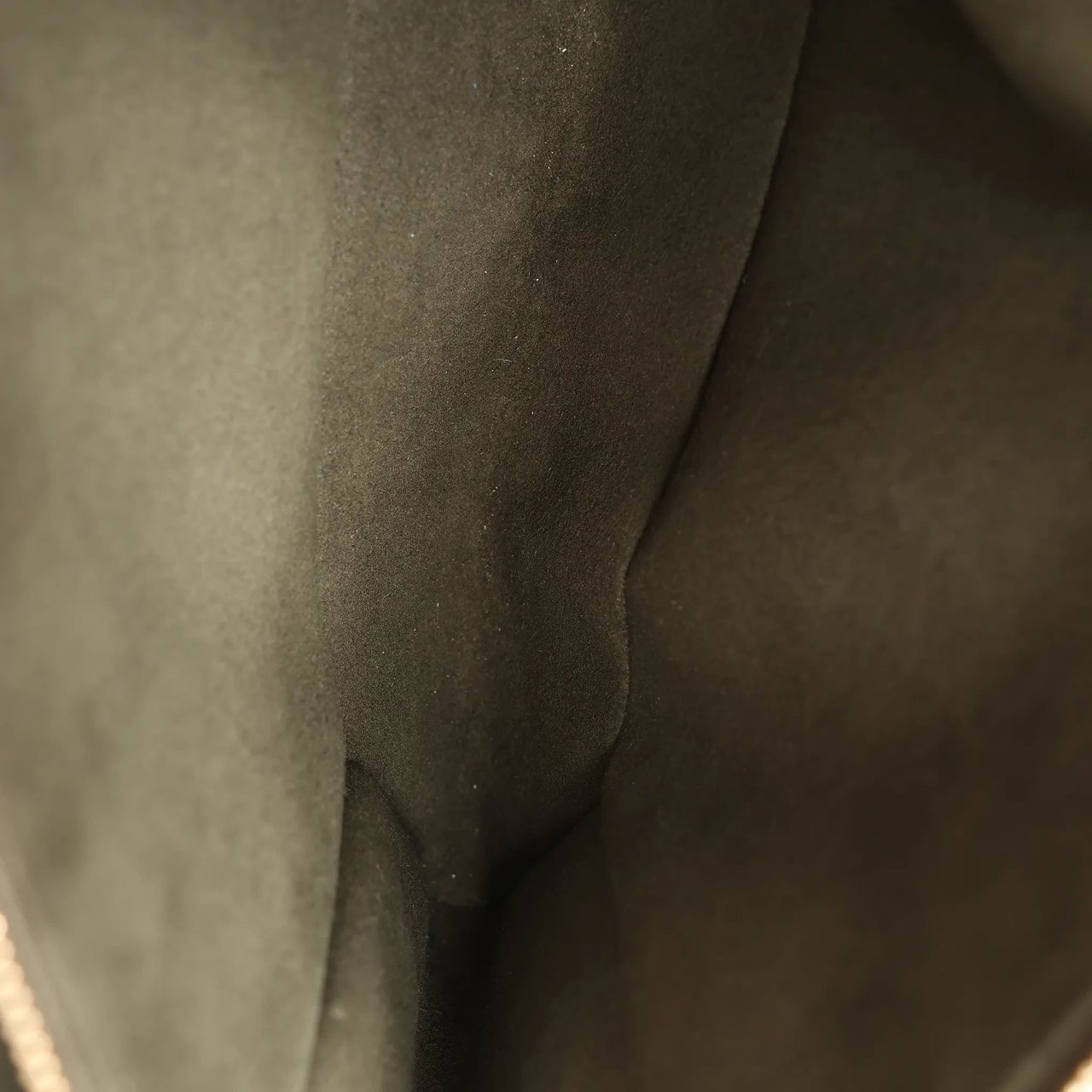 Louis Vuitton Louis Vuitton Coussin PM Monogram Embossed Crossbody Bag in White M57793 Divers