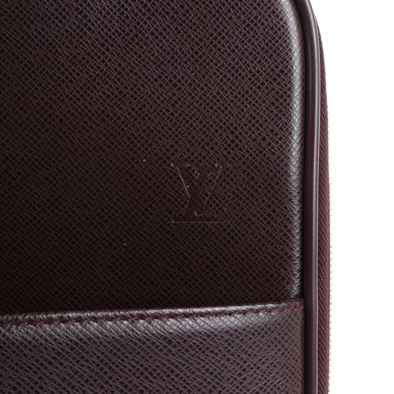Louis Vuitton Louis Vuitton Taiga Leather Pegase 45 Travel Bag in Brown M23314 Bruin