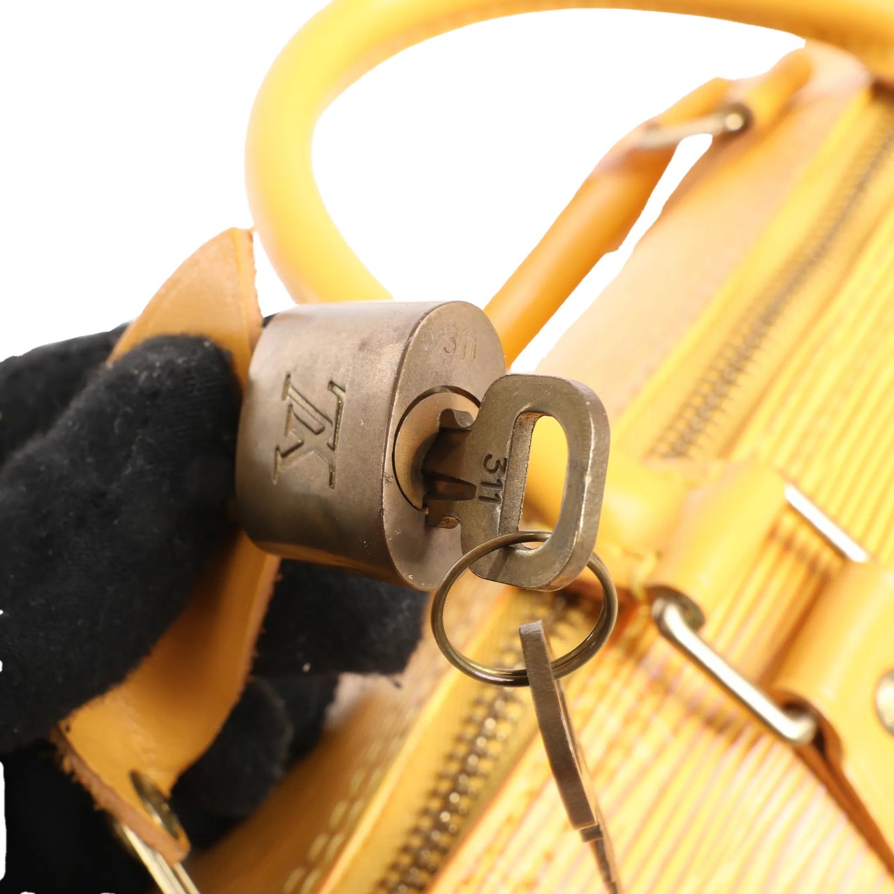 Louis Vuitton Louis Vuitton Speedy 25 Epi Leather Handbag in Yellow M43019 Geel