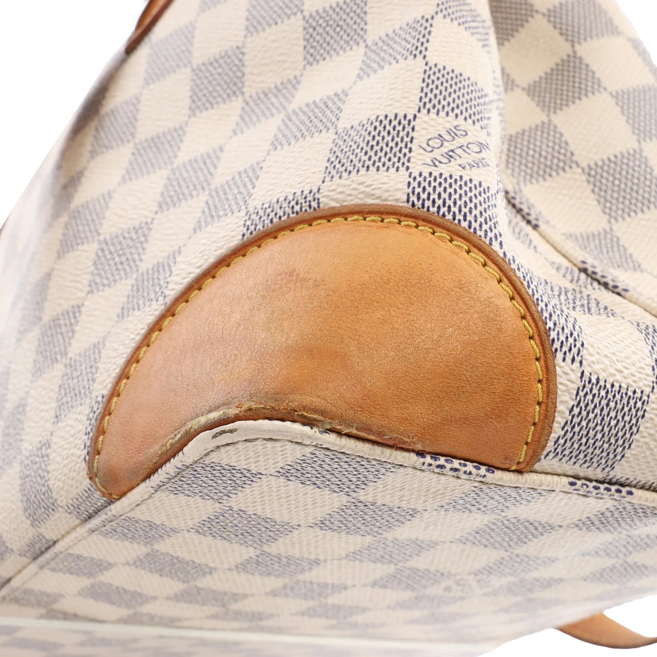 Louis Vuitton Louis Vuitton Hampstead PM Damier Azur Handbag in Beige N51207 Divers