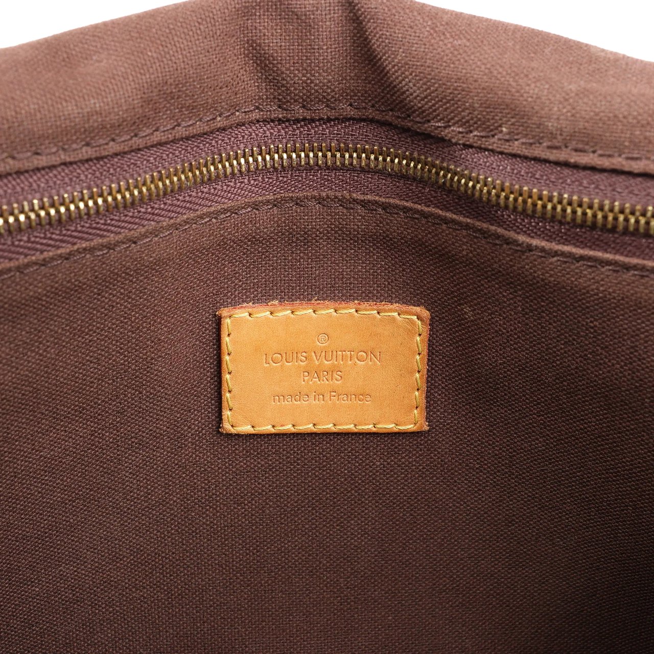 Louis Vuitton Louis Vuitton Monogram Canvas Menilmontant PM Crossbody Bag M40474 Divers