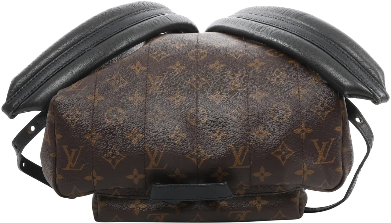 Louis Vuitton Louis Vuitton Palm Springs MM Monogram Canvas Backpack in Brown M44874 Bruin