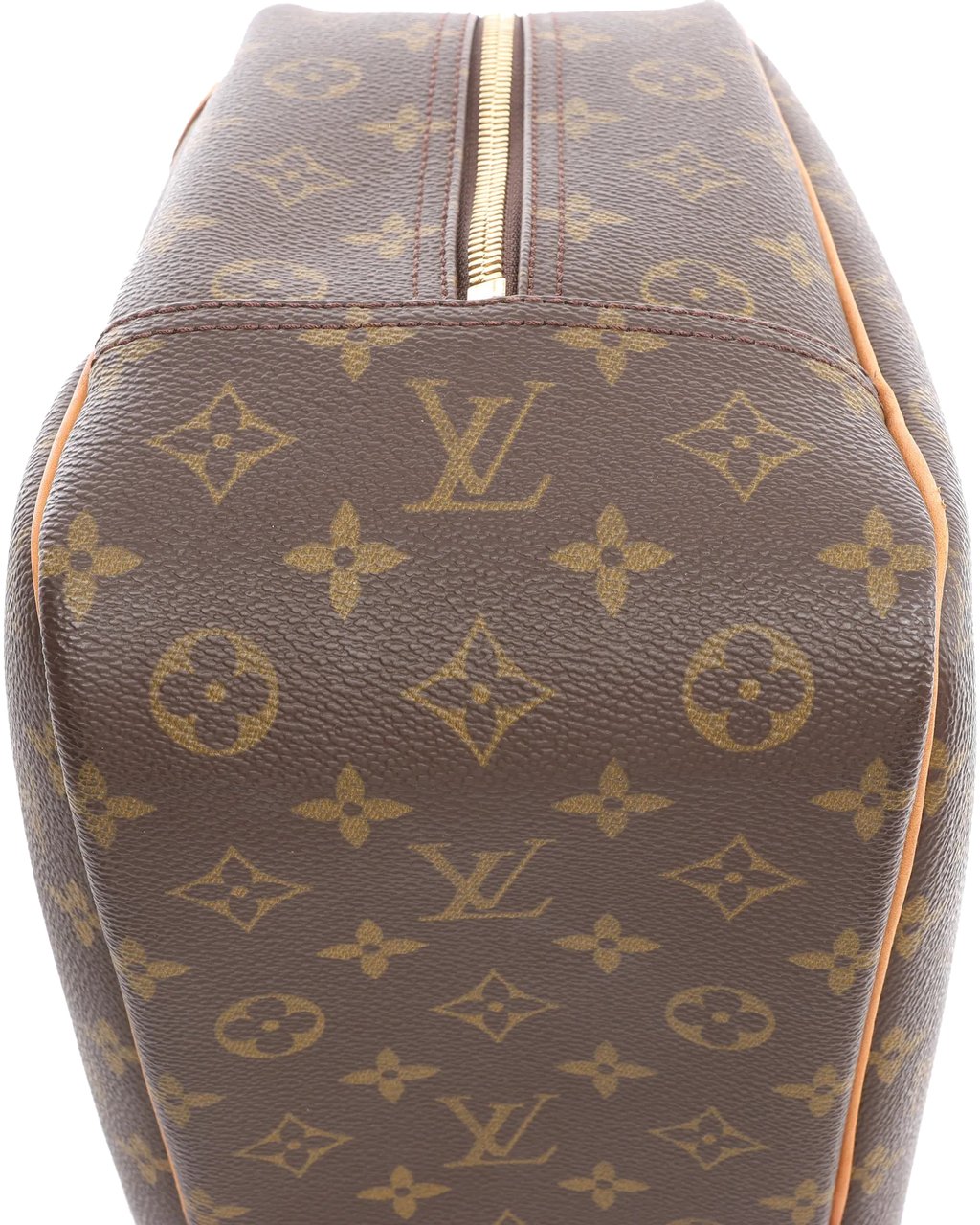 Louis Vuitton Louis Vuitton Deauville Monogram Canvas Handbag in Brown M47270 Bruin