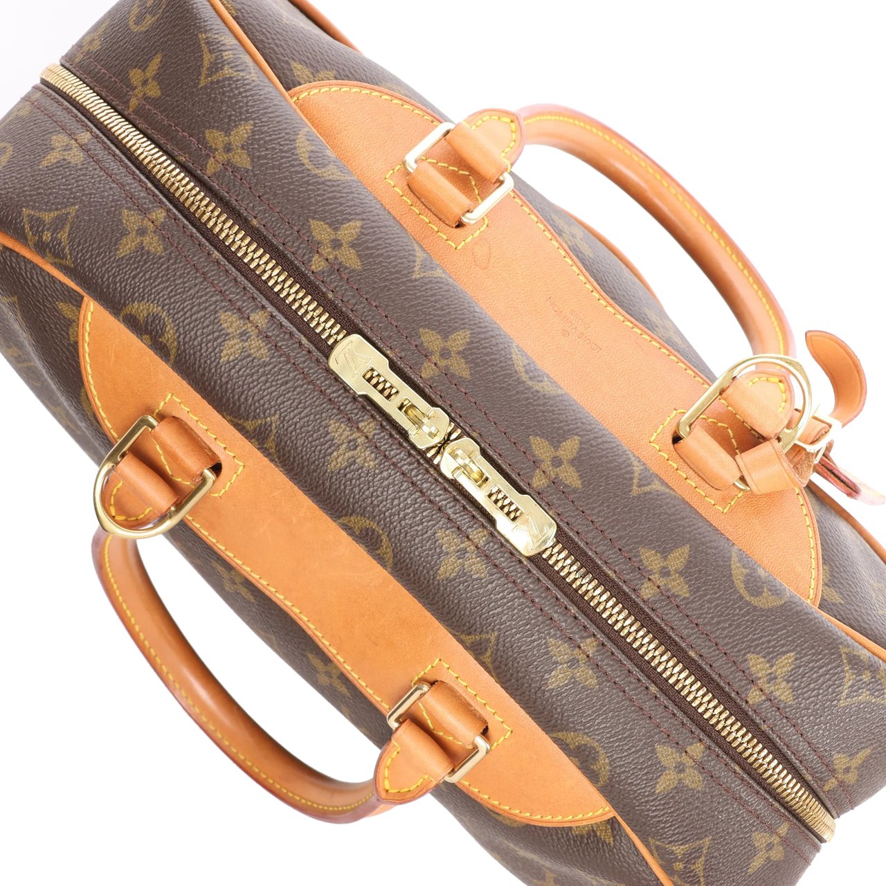 Louis Vuitton Louis Vuitton Deauville Monogram Canvas Handbag in Brown M47270 Bruin
