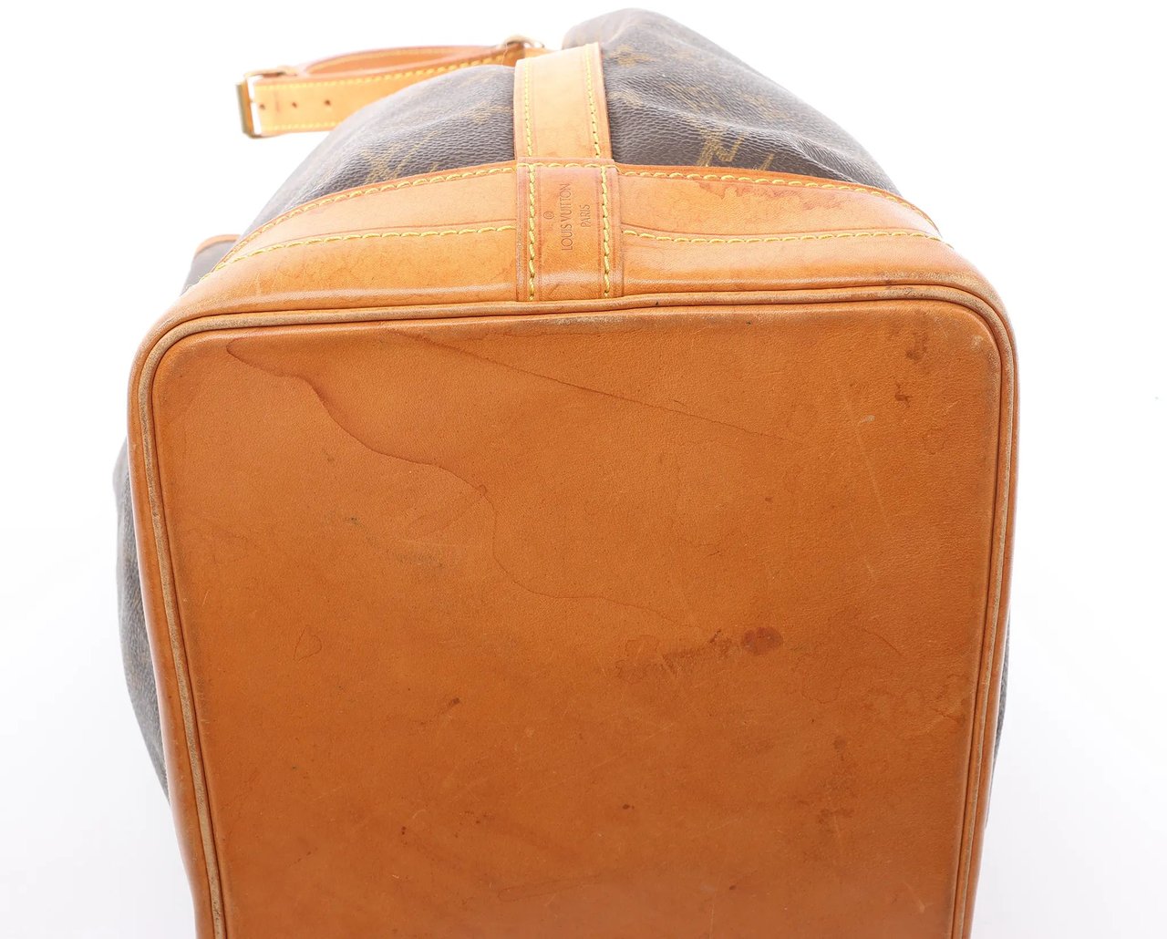 Louis Vuitton Louis Vuitton Noe Monogram Canvas Shoulder Bag in Brown M42224 Bruin