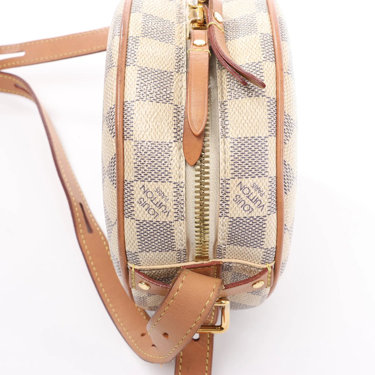 Louis Vuitton Louis Vuitton Boite Chapeau Souple Damier Azur Crossbody Bag in Beige N40333 Divers