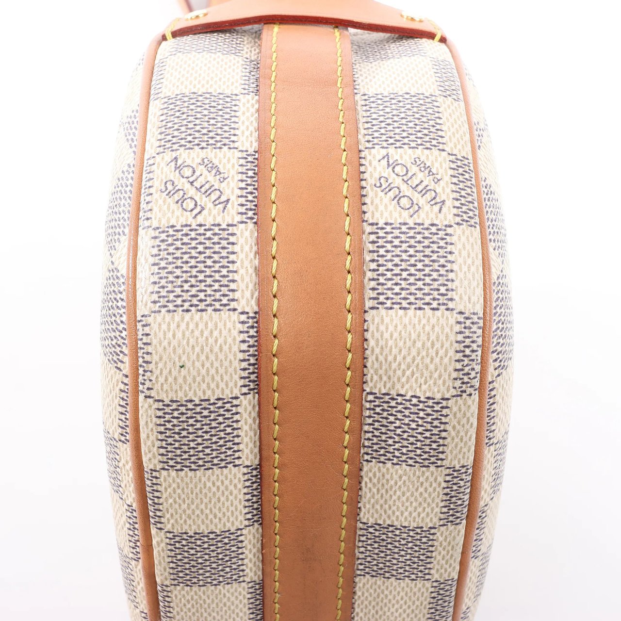 Louis Vuitton Louis Vuitton Boite Chapeau Souple Damier Azur Crossbody Bag in Beige N40333 Divers