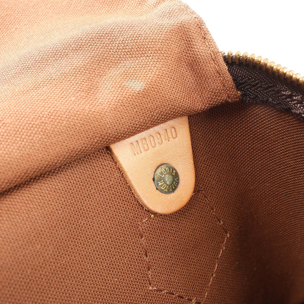 Louis Vuitton Louis Vuitton Speedy 40 Monogram Canvas Handbag in Brown M41522 Bruin