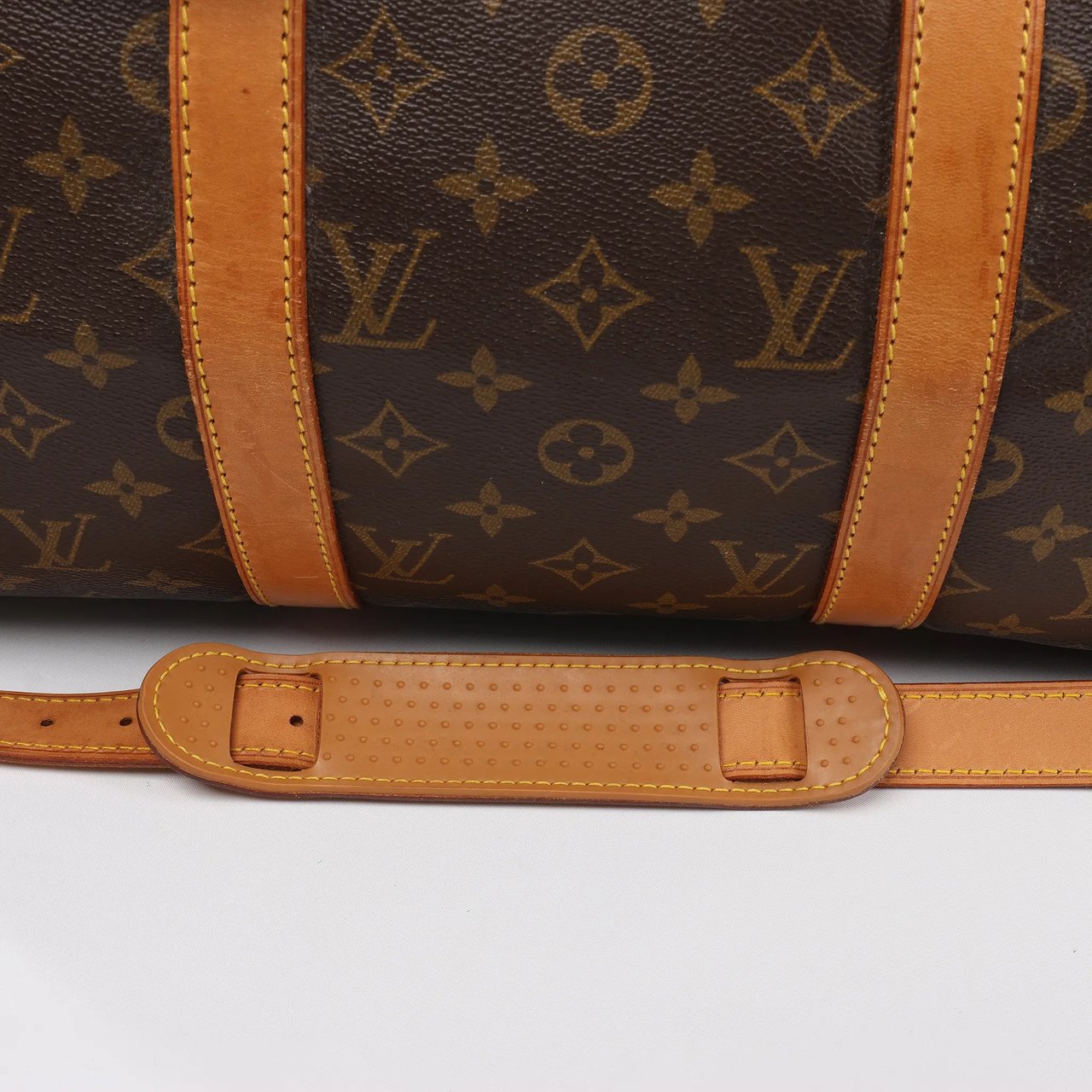 Louis Vuitton Louis Vuitton Keepall Bandoulière 50 Monogram Canvas Travel Bag in Brown M41416 Bruin