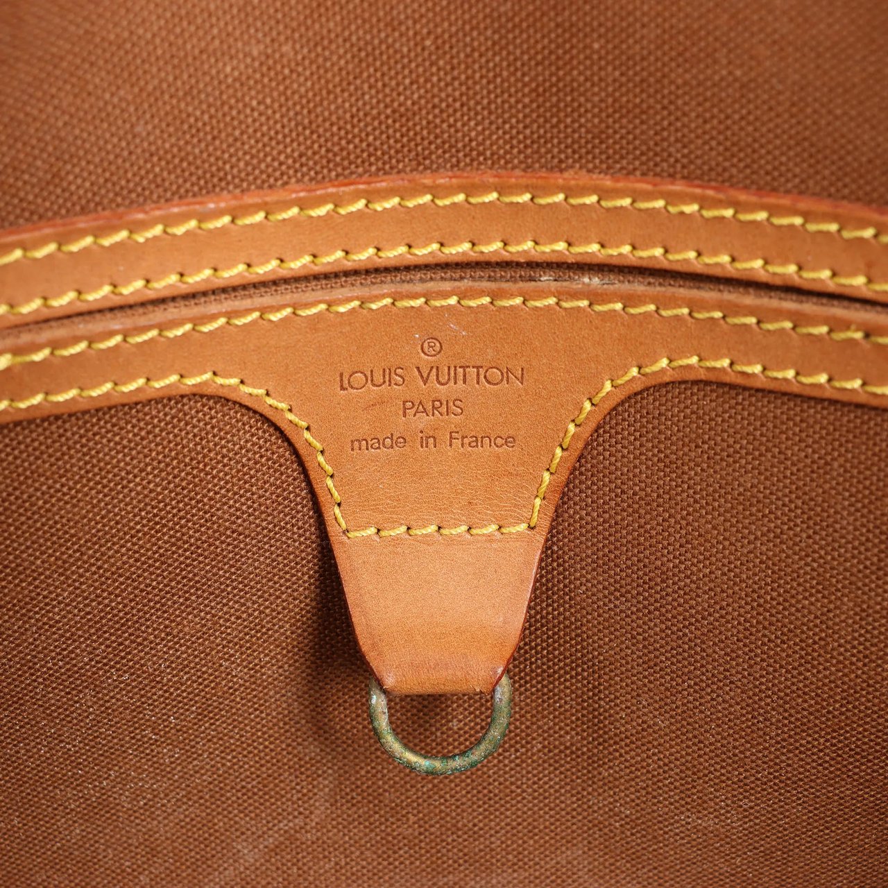 Louis Vuitton Louis Vuitton Ellipse MM Monogram Canvas Handbag in Brown M51126 Bruin