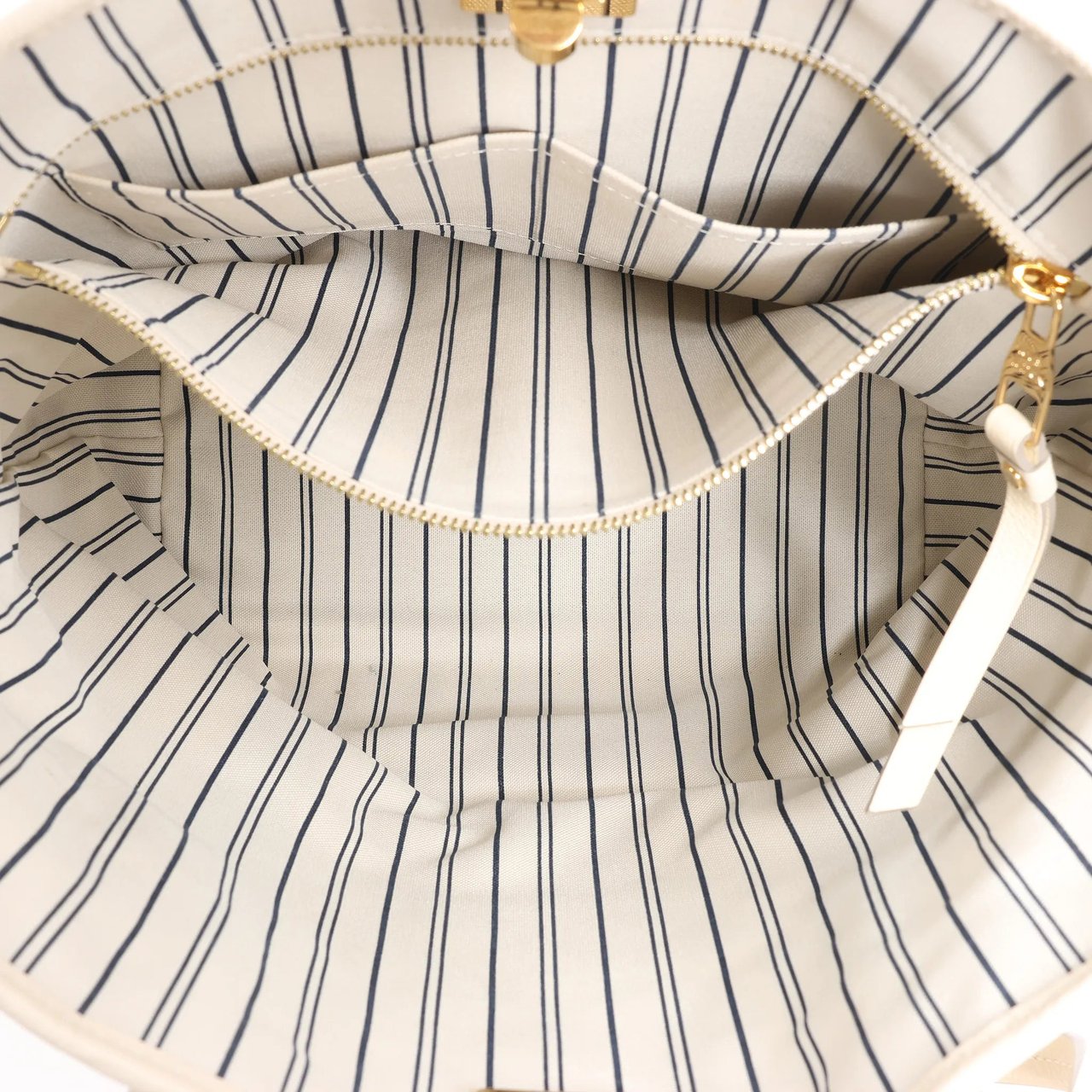 Louis Vuitton Louis Vuitton Citadin PM Monogram Empreinte Shoulder Bag in Beige M40554 Beige