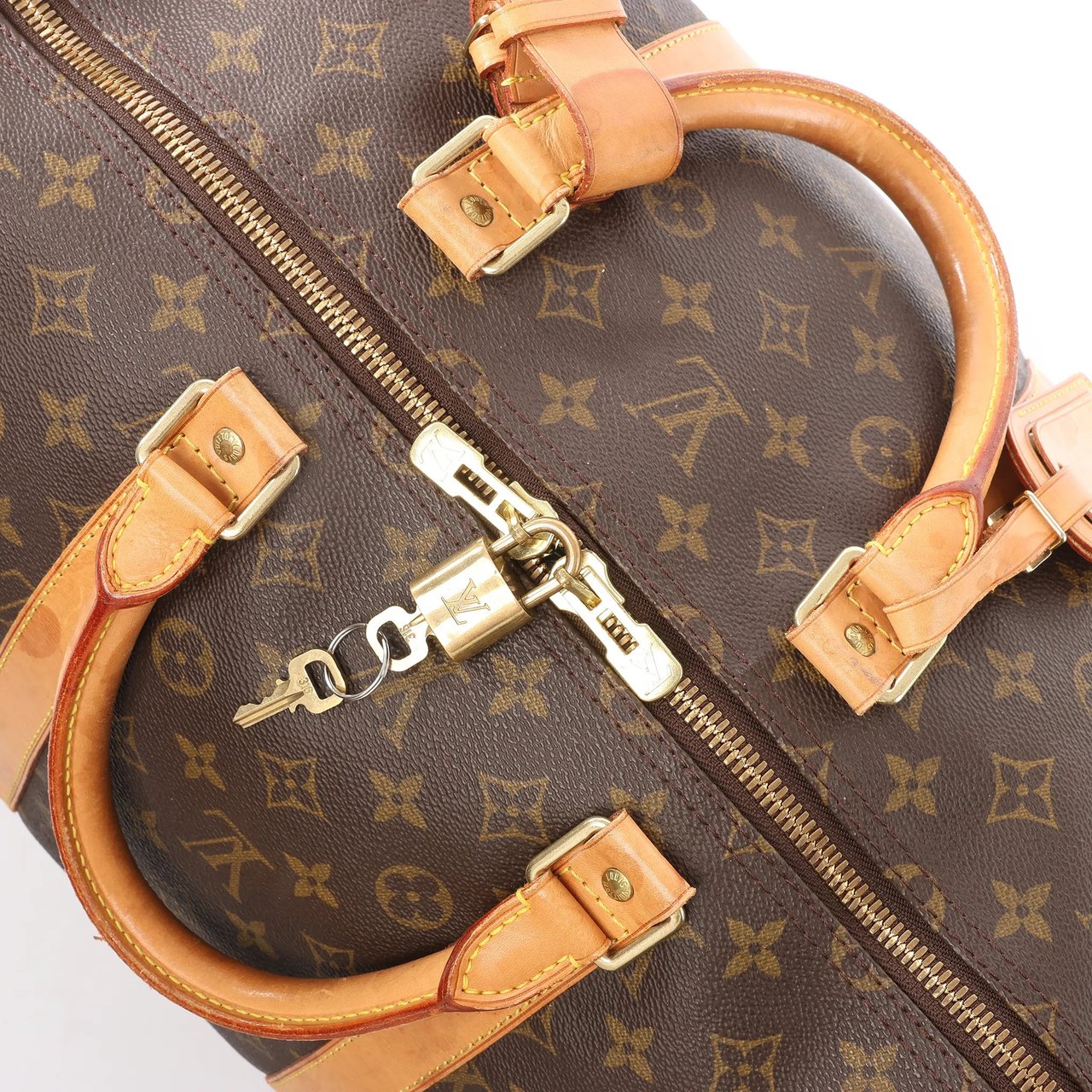 Louis Vuitton Louis Vuitton Keepall 55 Monogram Canvas Travel Bag in Brown M41424 Bruin