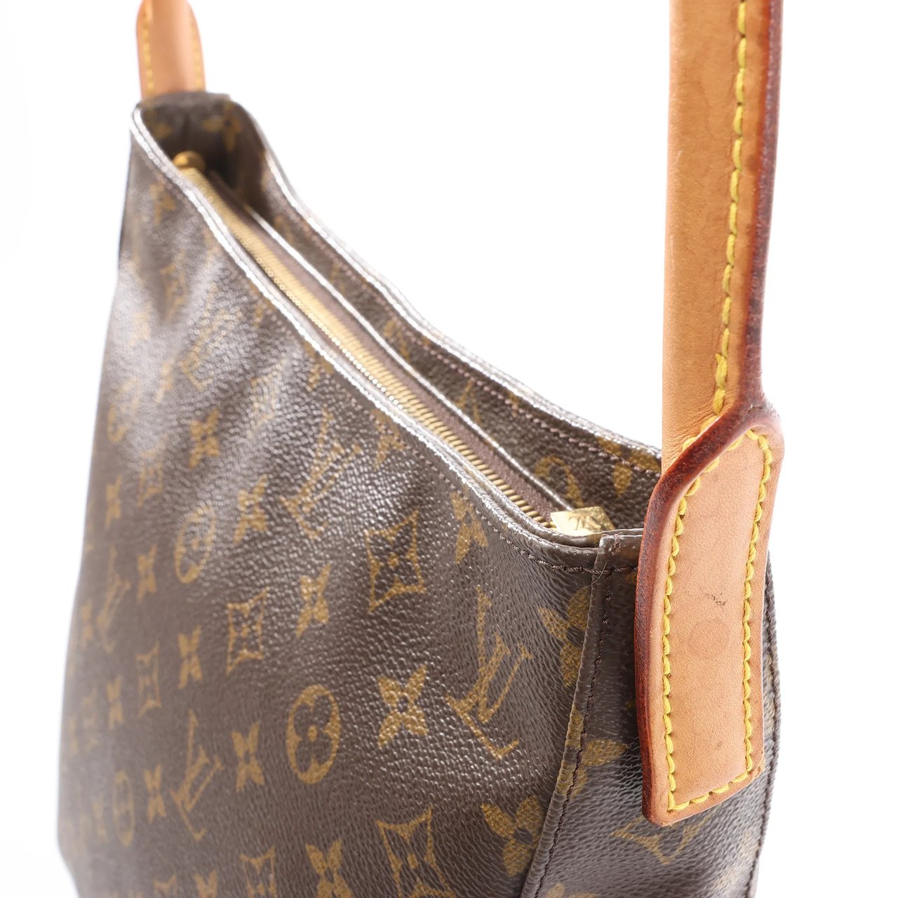 Louis Vuitton Louis Vuitton Looping GM Monogram Canvas Shoulder Bag in Brown M51145 Bruin
