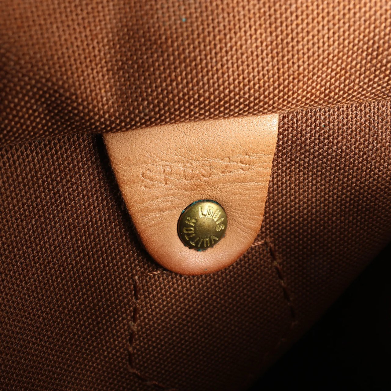 Louis Vuitton Louis Vuitton Speedy 25 Monogram Canvas Handbag in Brown M41528 Bruin