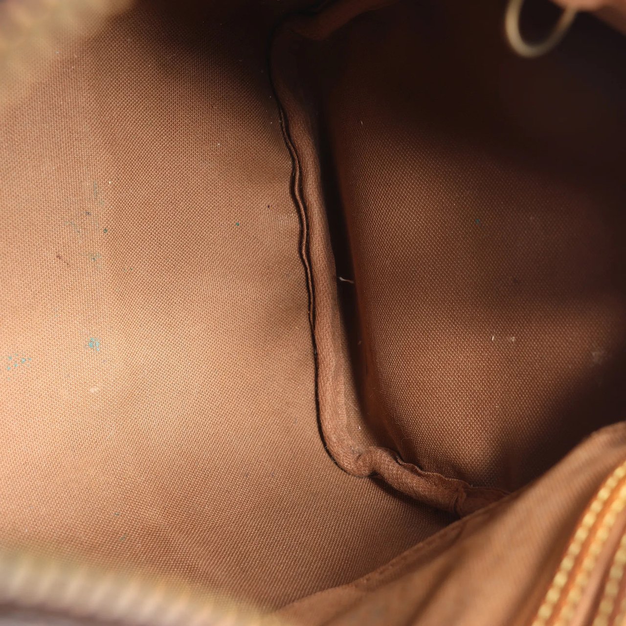 Louis Vuitton Louis Vuitton Speedy 25 Monogram Canvas Handbag in Brown M41528 Bruin