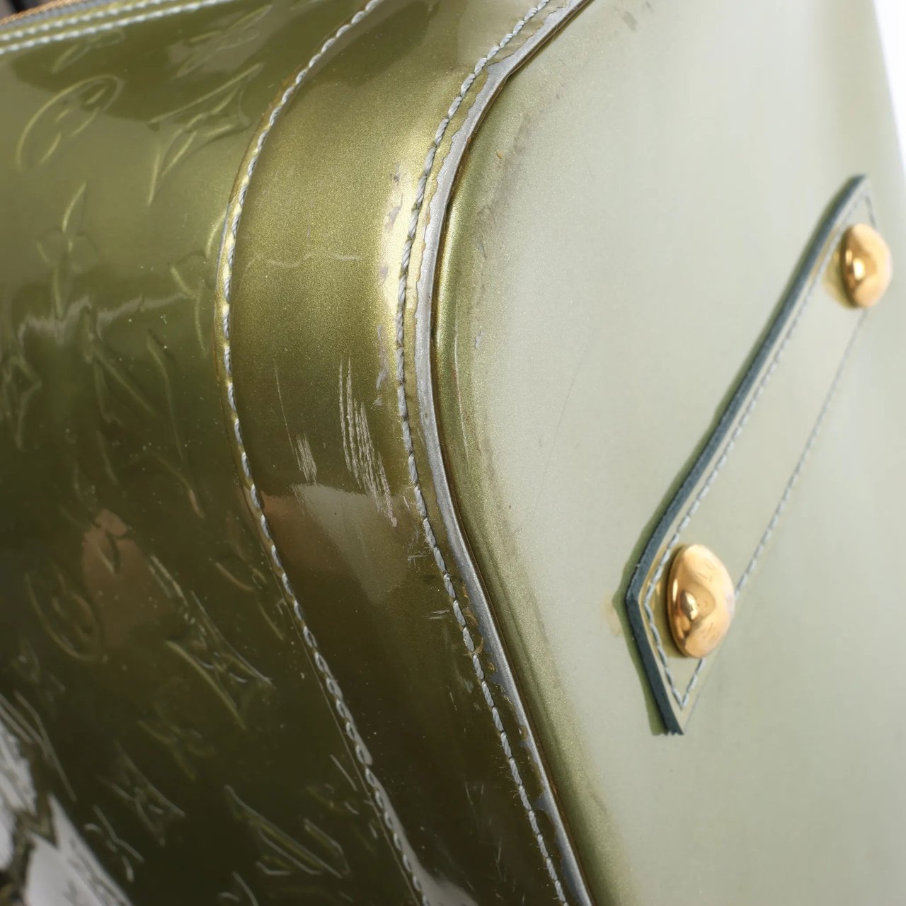 Louis Vuitton Louis Vuitton Alma GM Vernis Leather Handbag in Green M91558 Divers