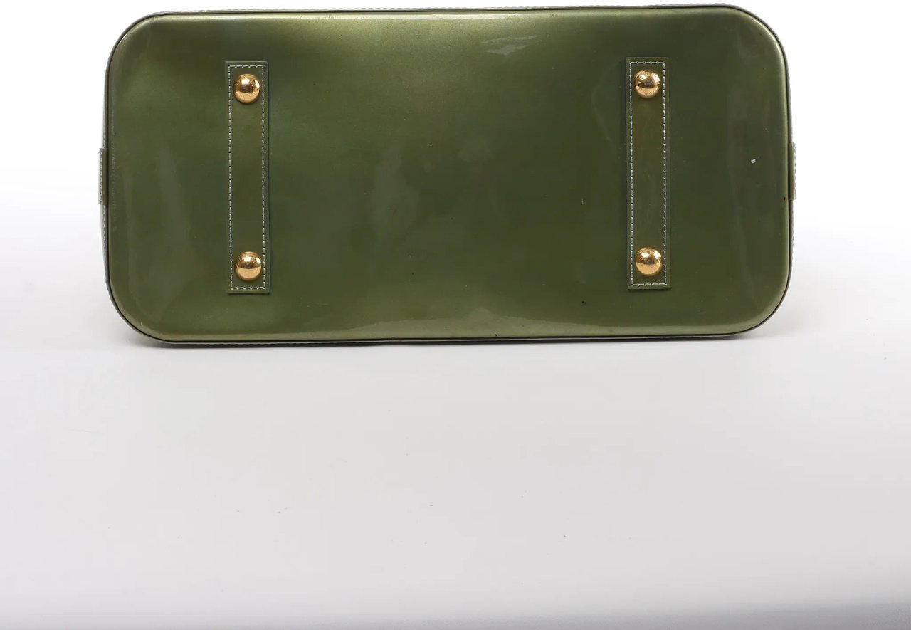 Louis Vuitton Louis Vuitton Alma GM Vernis Leather Handbag in Green M91558 Divers