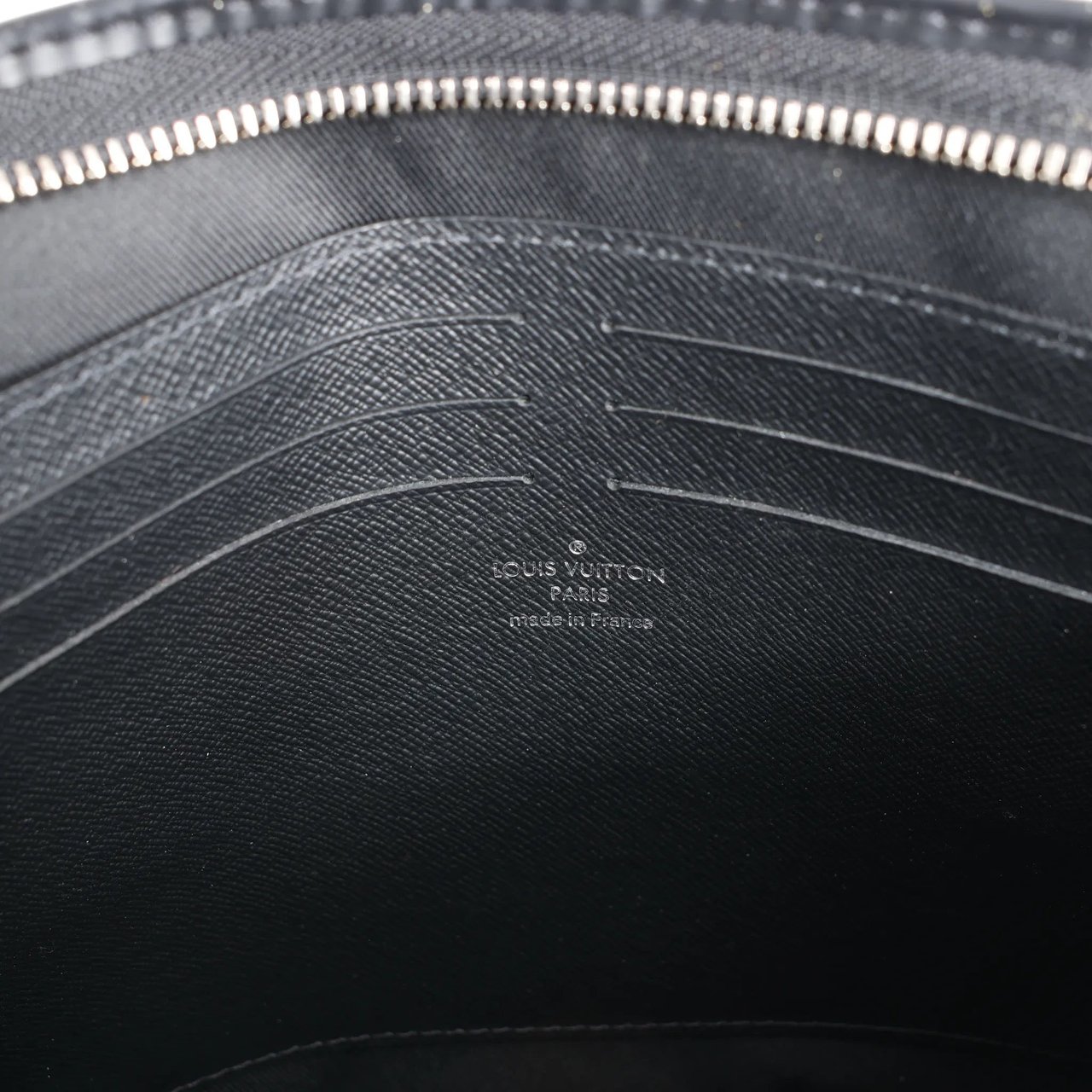 Louis Vuitton Louis Vuitton Pochette Voyage Damier Graphite Clutch in Black x Blue N62260 Blauw