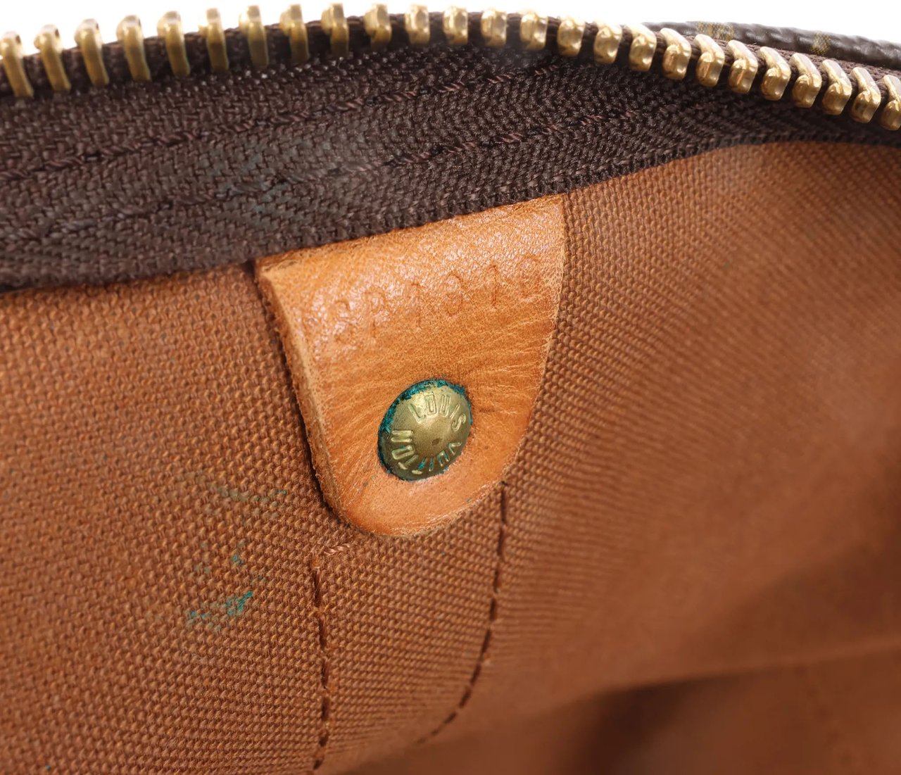 Louis Vuitton Louis Vuitton Keepall Bandoulière 55 Monogram Canvas Travel Bag in Brown M41414 Bruin