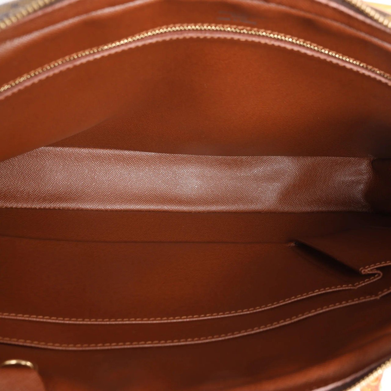 Louis Vuitton Louis Vuitton Porte Documents Voyage Monogram Canvas Handbag in Brown M53361 Bruin