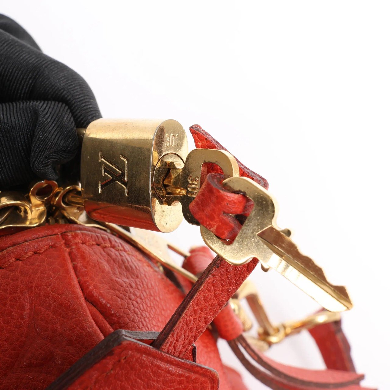 Louis Vuitton Louis Vuitton Speedy Bandoulière 25 Monogram Empreinte Handbag in Red M40758 Rood