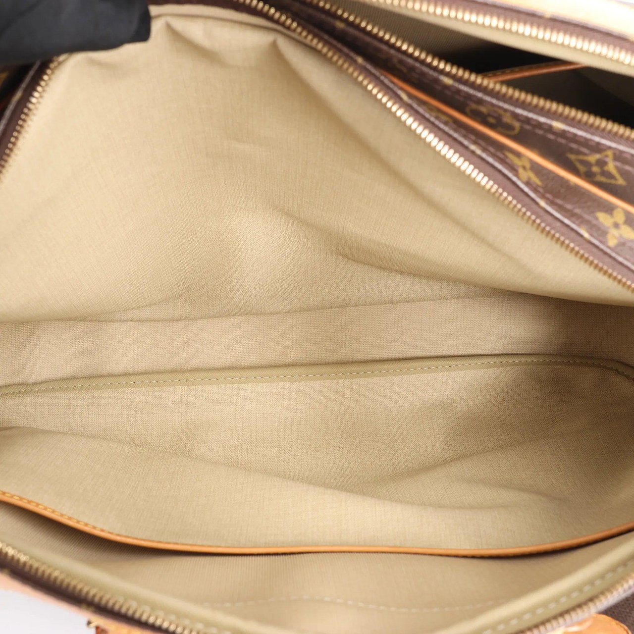 Louis Vuitton Louis Vuitton Alize Monogram Canvas 2 Poches Travel Bag in Brown M41399 Bruin