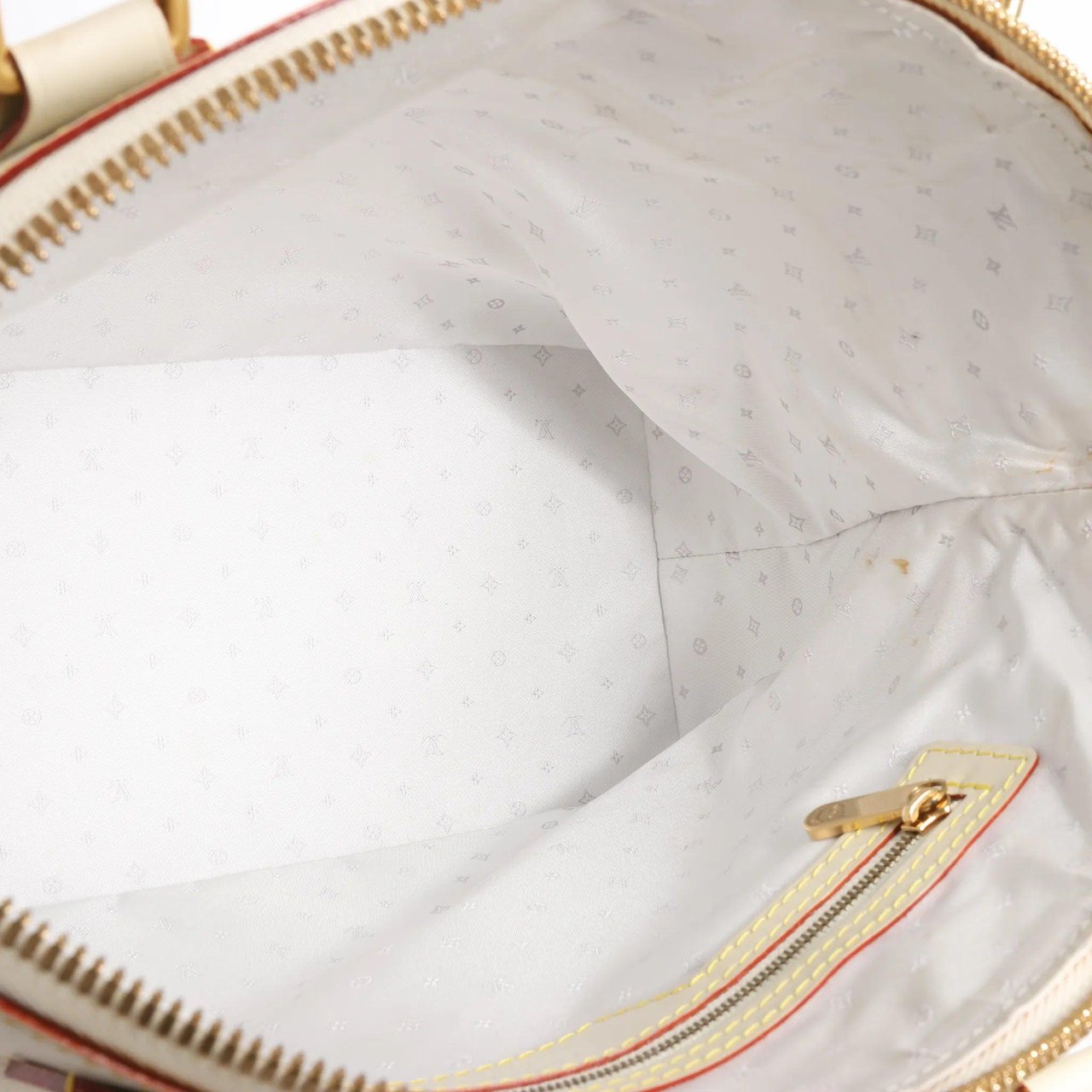 Louis Vuitton Louis Vuitton Lockit PM Suhali Handbag in White M91887 Divers