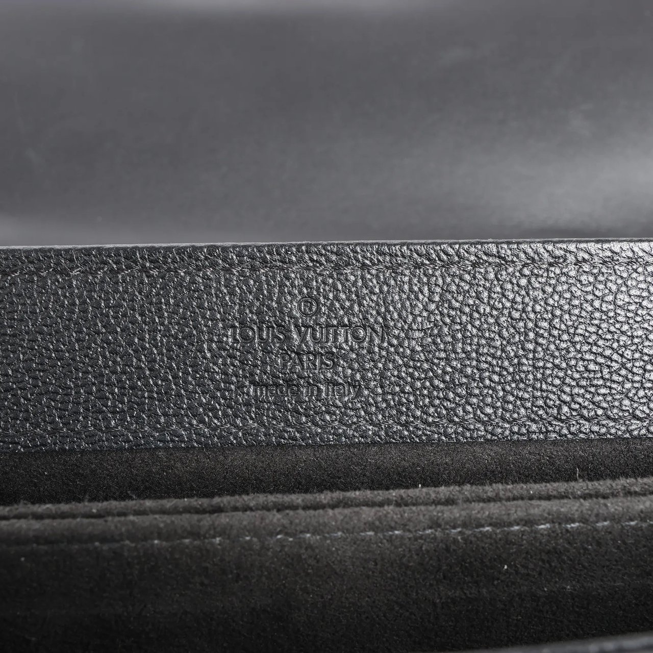 Louis Vuitton Louis Vuitton Very Monogram Shadow Crossbody Bag in Black M42899 Zwart