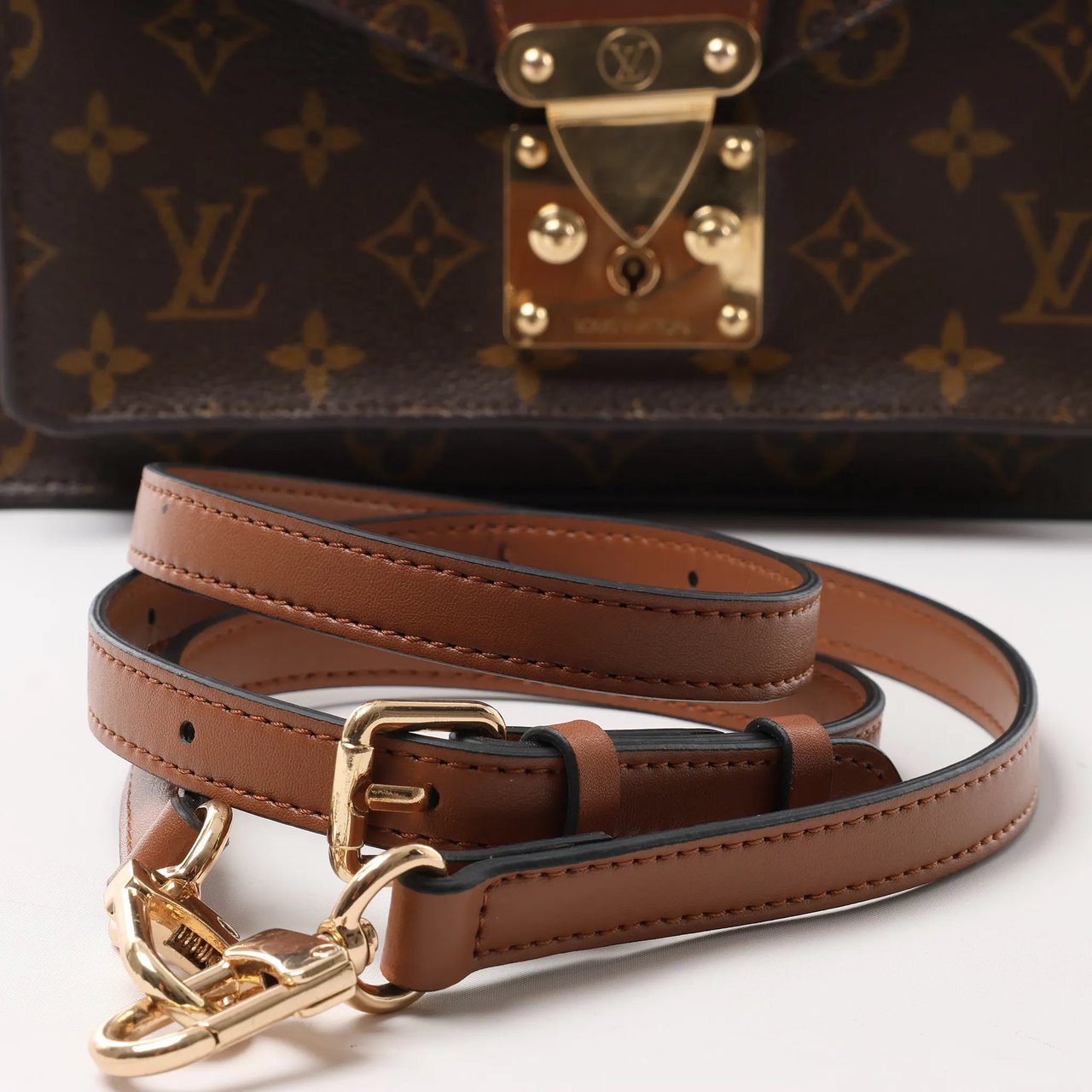 Louis Vuitton Louis Vuitton Monceau Monogram Canvas 2Way Handbag in Brown M51185 Bruin