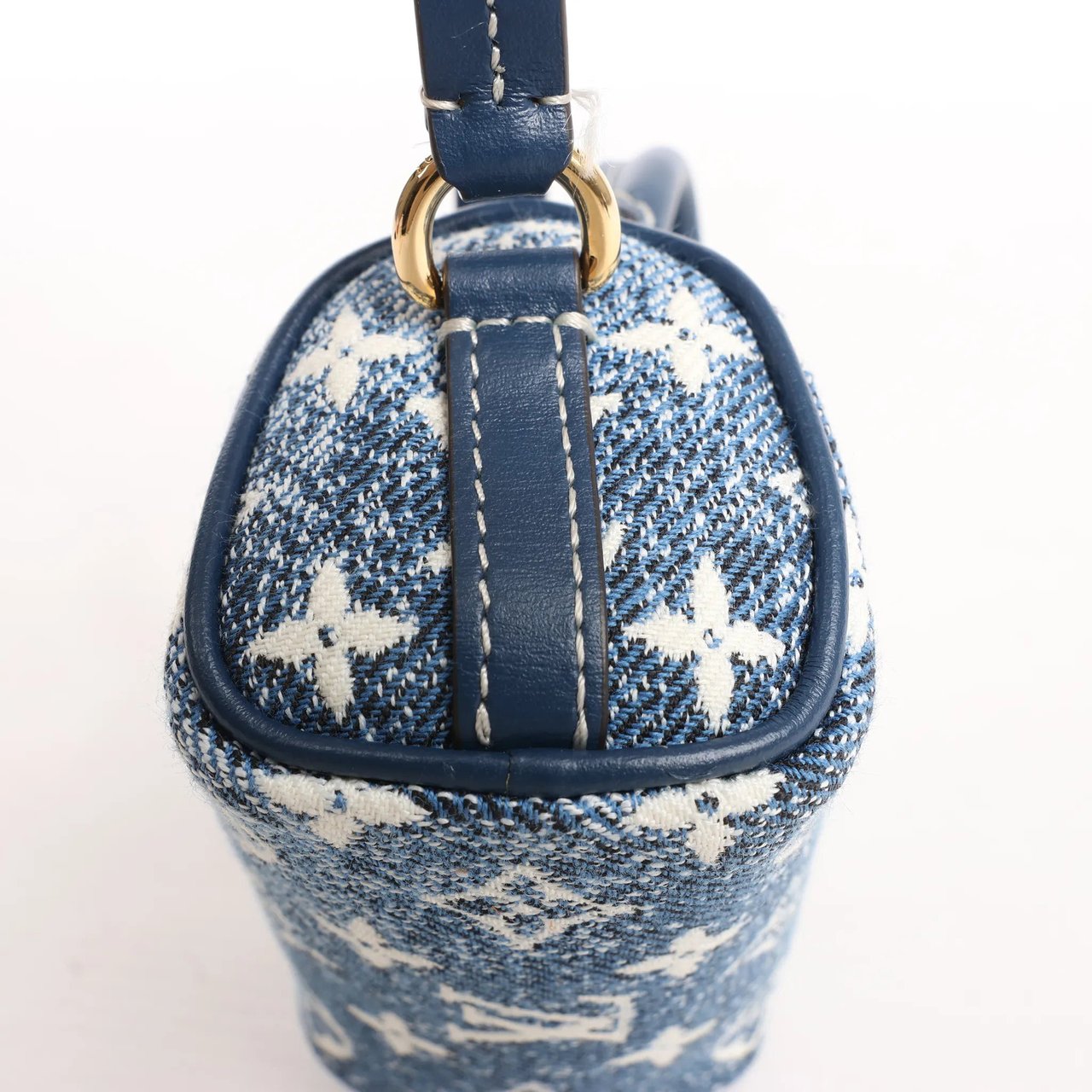 Louis Vuitton Louis Vuitton Speedy Micro Monogram Denim Handbag in Blue Blauw